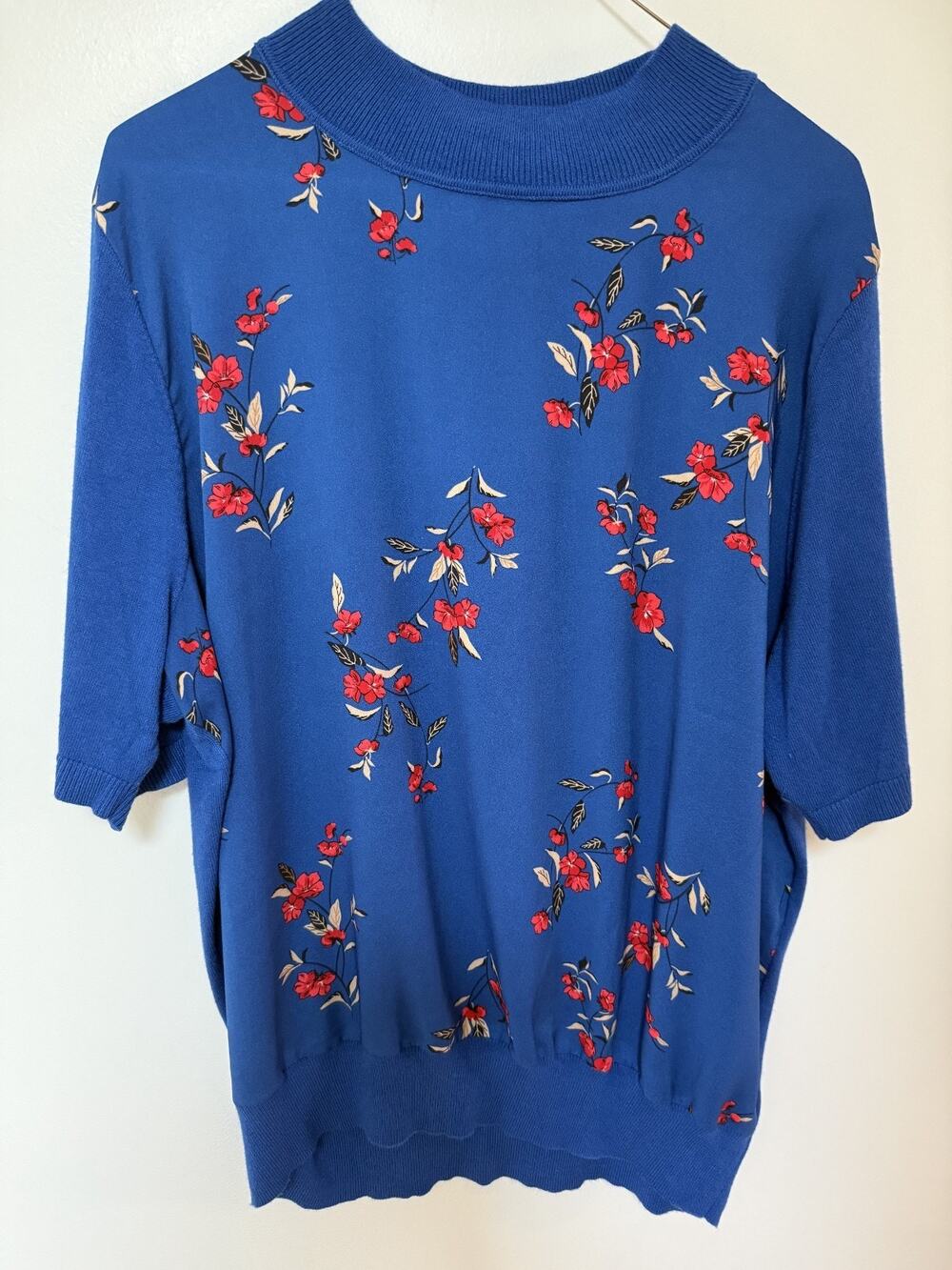 Ann Taylor Blue Floral Short Sleeve Sweater SIze XXL Coastal Grandma Cottagecore